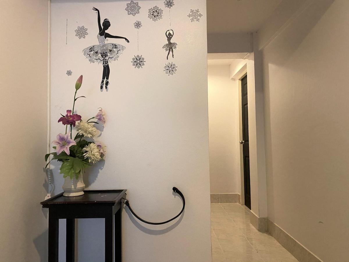 สมเกสเฮาส์ Hotel Patong ภายนอก รูปภาพ